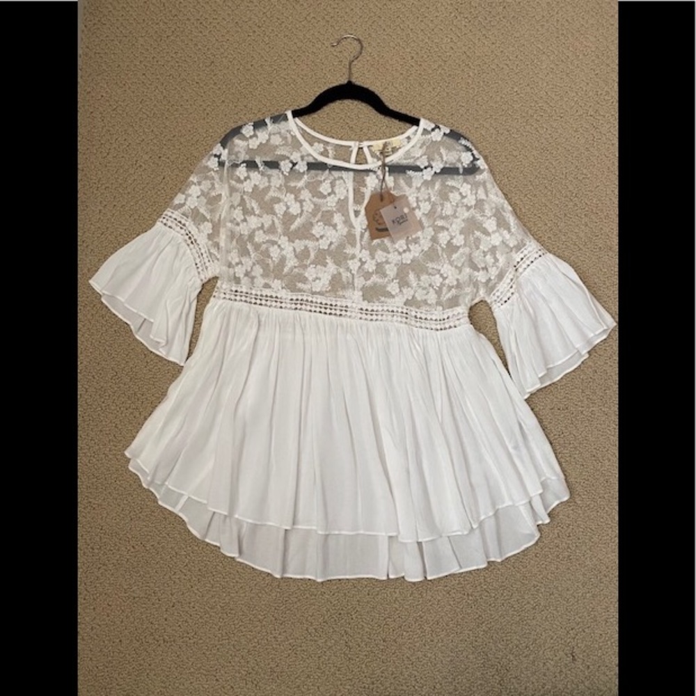Kori Blouse White 3/4 Sleeves